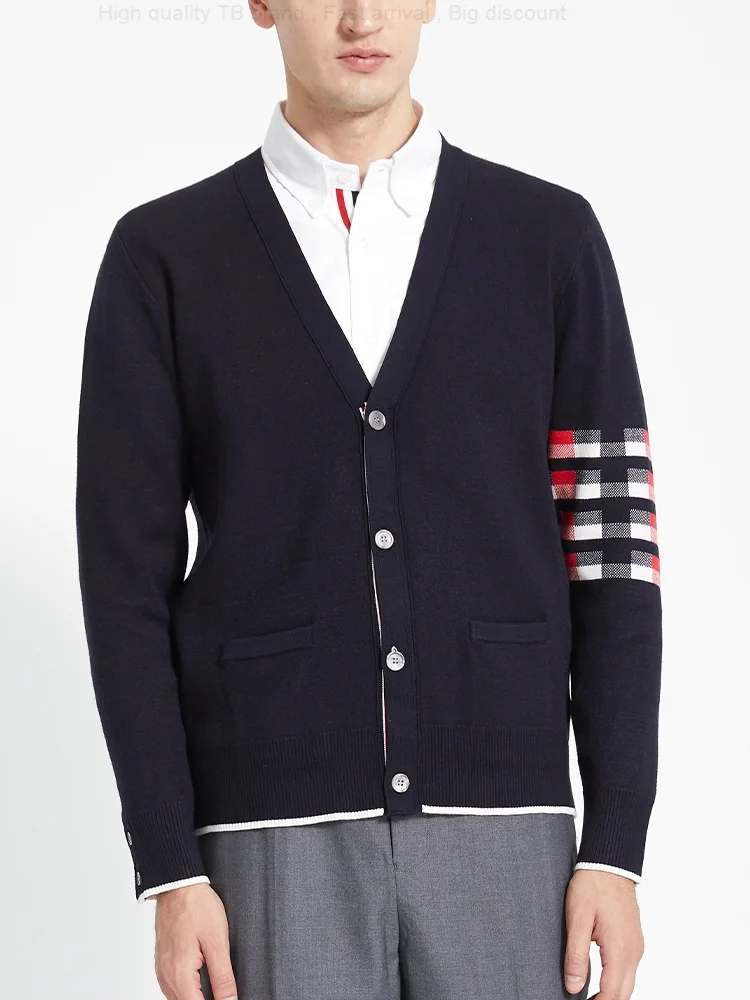 

Men's TB Cotton THOM Wool Cardigan Sweater Autunm Winter Fashion Brand Coat 4-Bar Stripe Designer Lion Painted Sweatercoat