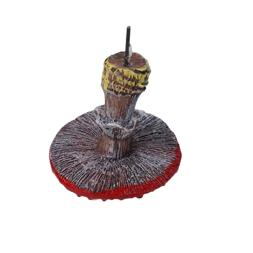 Уличные статуи грибов Реалистичная смола три табурета прекрасные грибки