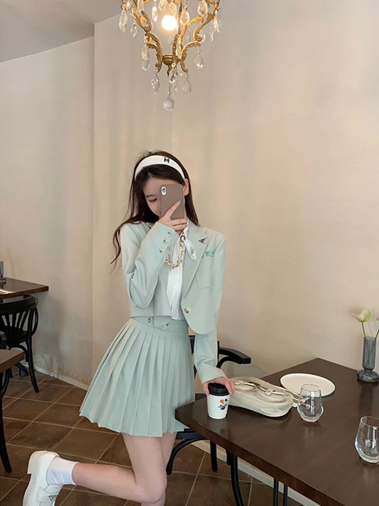 Женский блейзер с высокой талией приталенный короткий пиджак и плиссированная