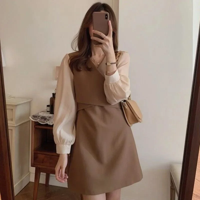 

YIHUA French Vintage V Collar High Waist Slim Long Sleeve Short Dress Elegant Dress Office Wear Gorgeous Khaki Short Dress