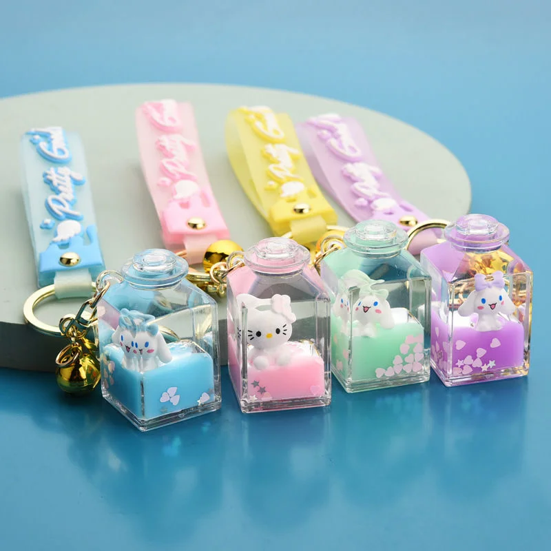 Hello Kitty очень милая плавающая Нефритовая корица собака молоко масло пудинг