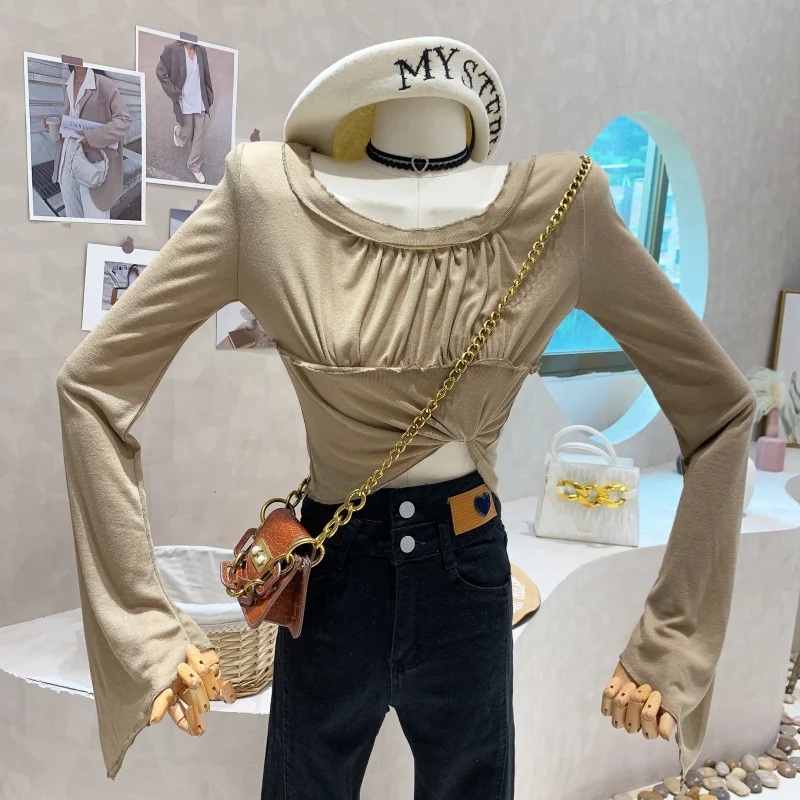

New Women's Clothing 2022 AutumnLong sleeved top Flare sleeve short T-shirt round neck with slim sexy pleated top blusa feminina