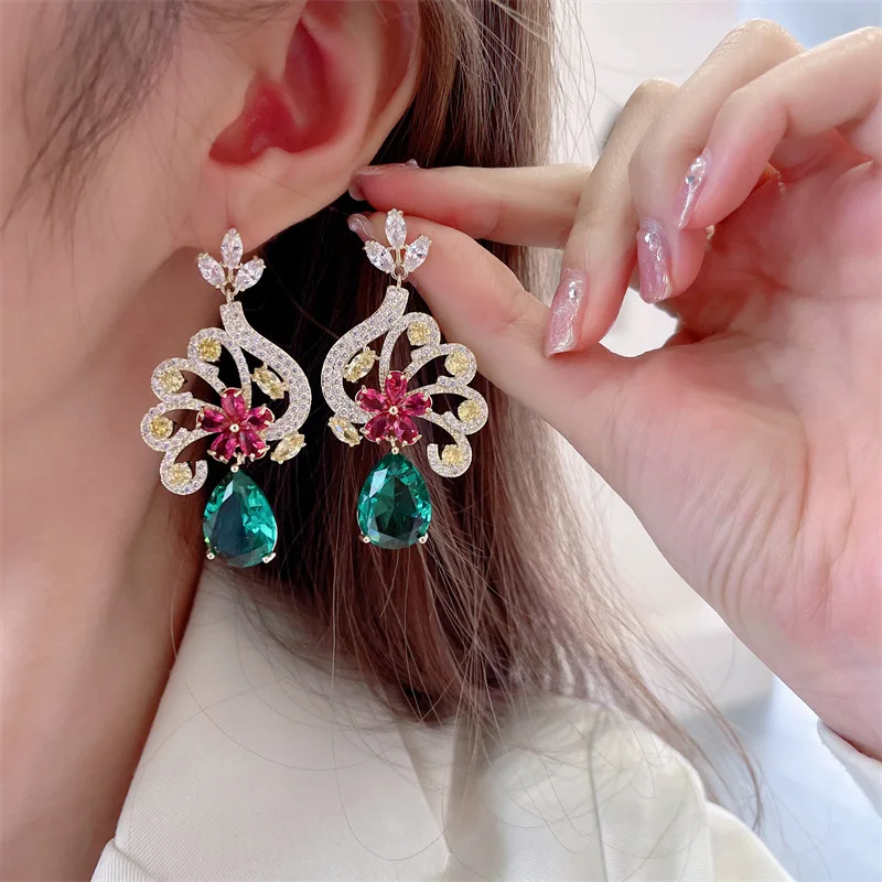 

Роскошные Висячие серьги Стразы в форме цветка с кристаллами из фианита, модные ювелирные изделия для женщин, свадебные подарки