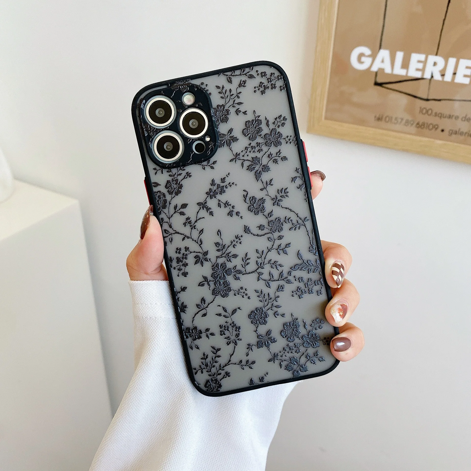 

Cute Cartoon Frosted Phone Case for iphone 13 12 11 Pro Max X XR XS XSMAX 7 8 Plus Se2020 Translucent All-inclusive Cover