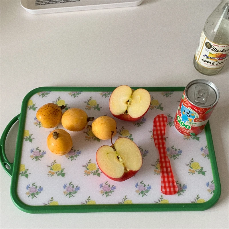 

Vintage Fruits Vegetable Chopping Block Portable Double Sided Kitchen Cutting Board Decor Floral Cherry Cutting Board Photo Prop