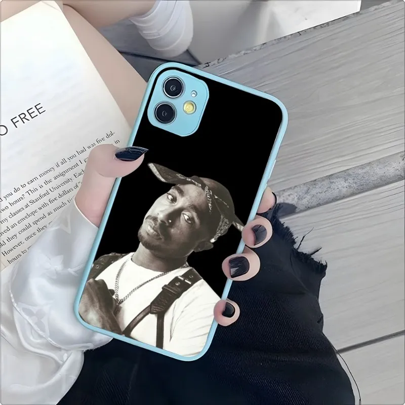 Чехол для телефона Rapper 2pac Singer Tupac светло-фиолетовый и светло-голубой Iphone 14 Pro Max 13