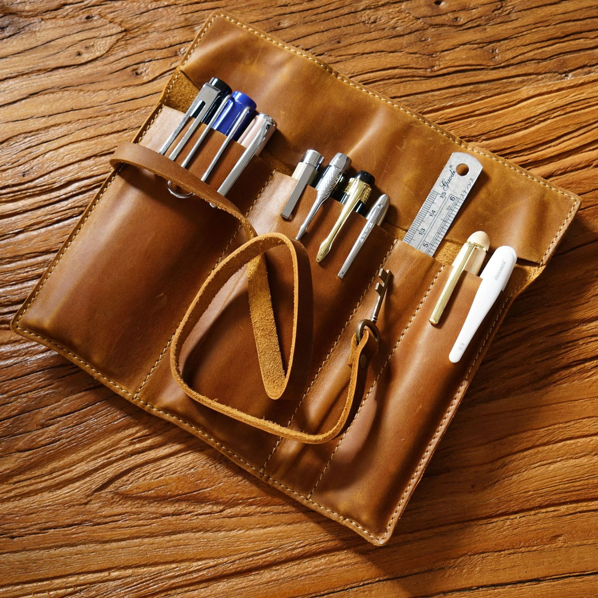 Genuine Leather Pencil Case Tie Rope With Key Pens Bag Retro School Office Stationery Student Storage Bags Handmade Gift