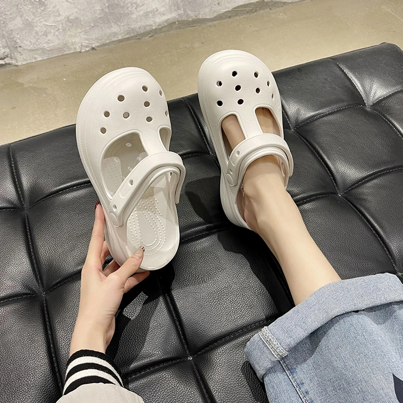 

2022 Fashion and Comfortable Cave Shoes Women's Summer New Solid Color EVA Outer Wear Thick Bottom Two Wear Sandals and Slippers