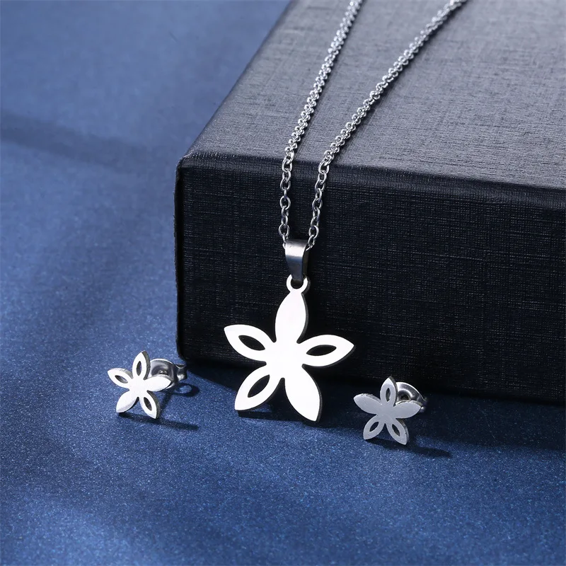 

Stainless Steel Silver Color Flower Pendant Chain Necklace Stud Earring for Women Party Birthday Fashion Jewelry Set Gift