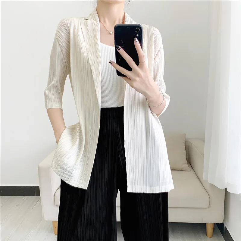

Miyake Hundred Wrinkle Suit Jacket for Women 2022 Autumn New Five-Quarter Sleeve Casual Fashion Temperament Women's Cardigan
