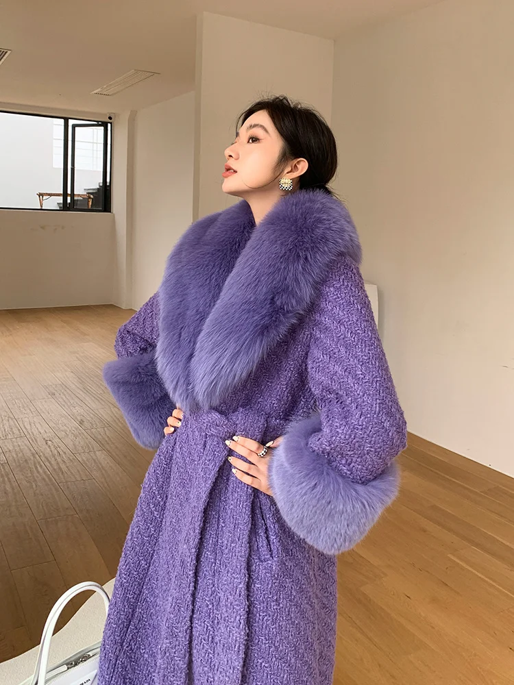 Рисунок 3 - Женское длинное шерстяное пальто