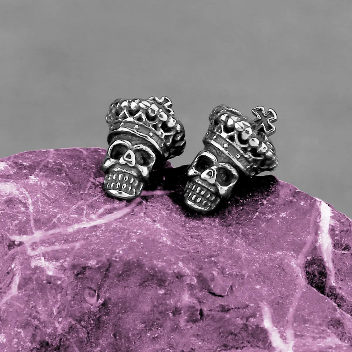 

Vintage Crown Cross Flower Skull Fashion Stud Earrings Stainless Steel Men's Rock Hip Hop Biker Boys Accessories Charm Jewelry