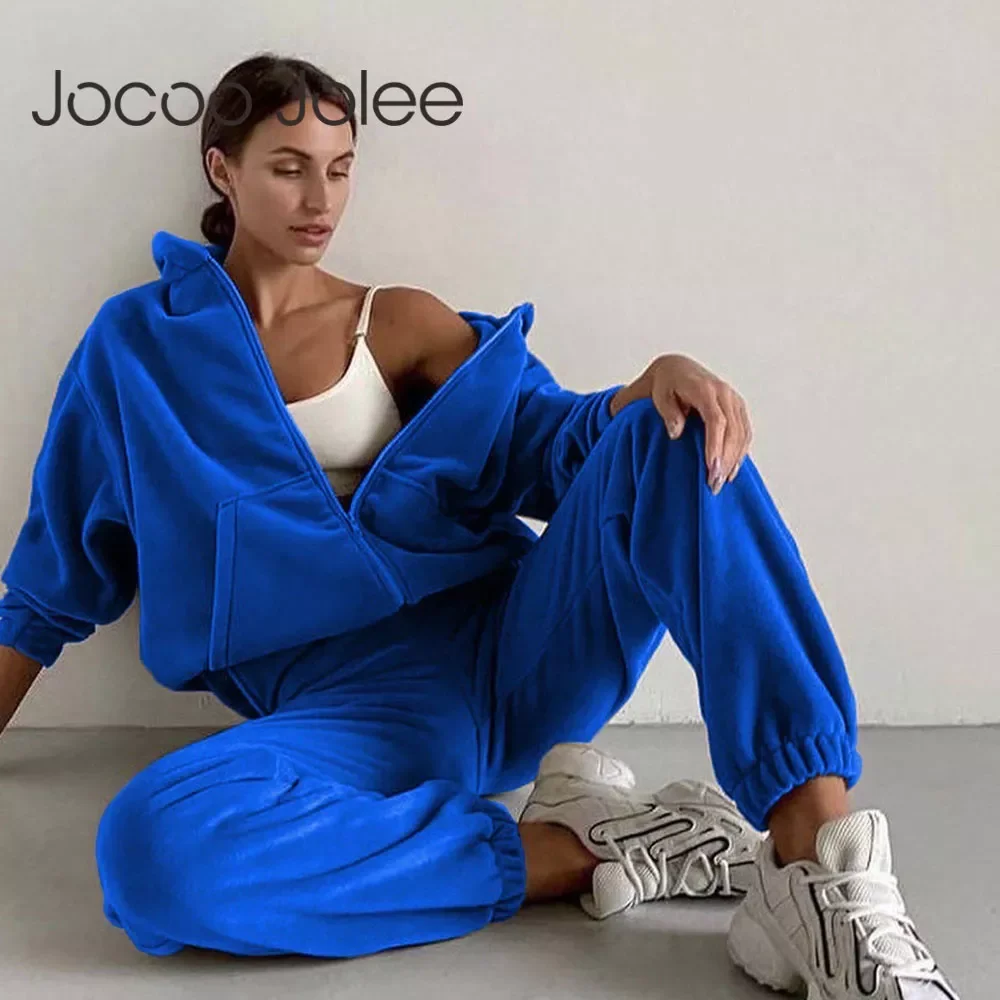 

Spring 2022 Women's Brand Velvet Fabric Tracksuits Velour Hoody Track Suit Hoodies and Pants Oversized Sportswear Two Pieces