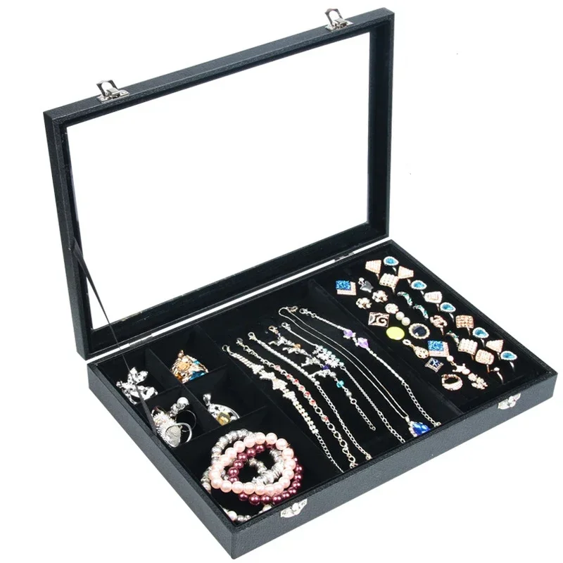 

Черная шкатулка для украшений из искусственной кожи