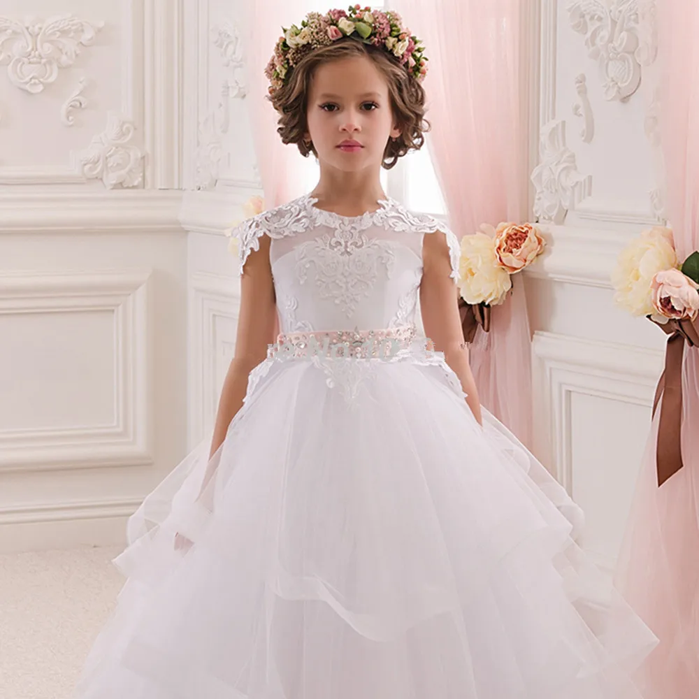 

Pretty Scoop Ivory White Lace Flower Girls Dresses For Wedding Ball Gown Cristal Belt Girls First Communion Dresses Party Dress