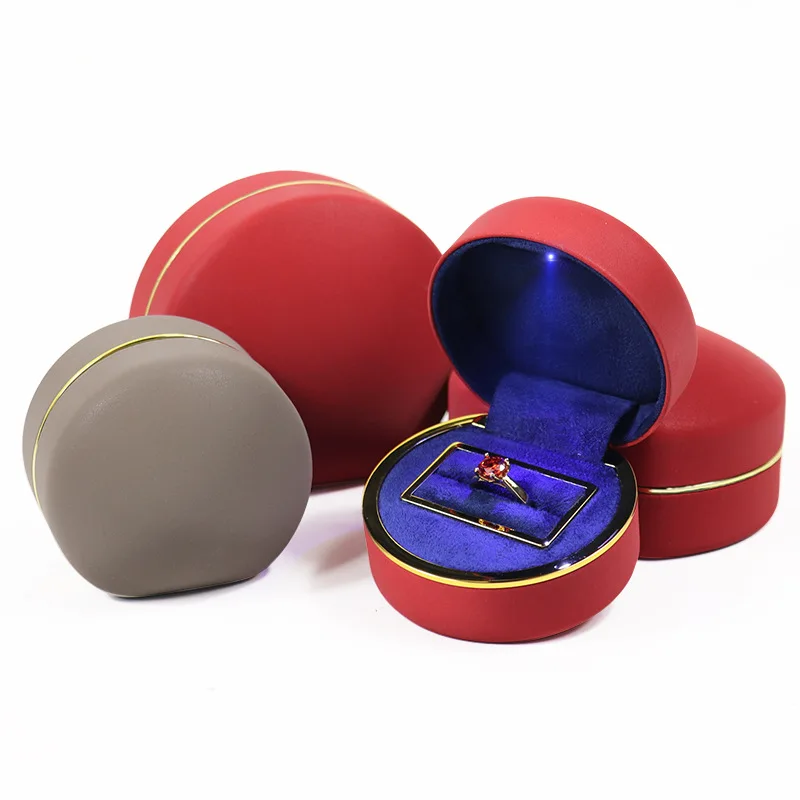 

LED Jewelry Ring Box Semicircular Pendant Box Brushed Pu Leather Bracelet Necklace Box For Ring Display Jewelry Case Ring Holder