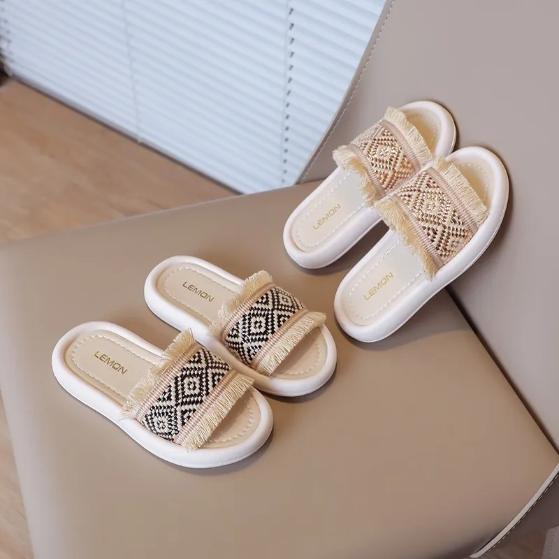 

Сандалии с бахромой для девочек, босоножки принцессы с мягкой подошвой, пляжная обувь для дома и улицы, модные тапочки, лето 2023