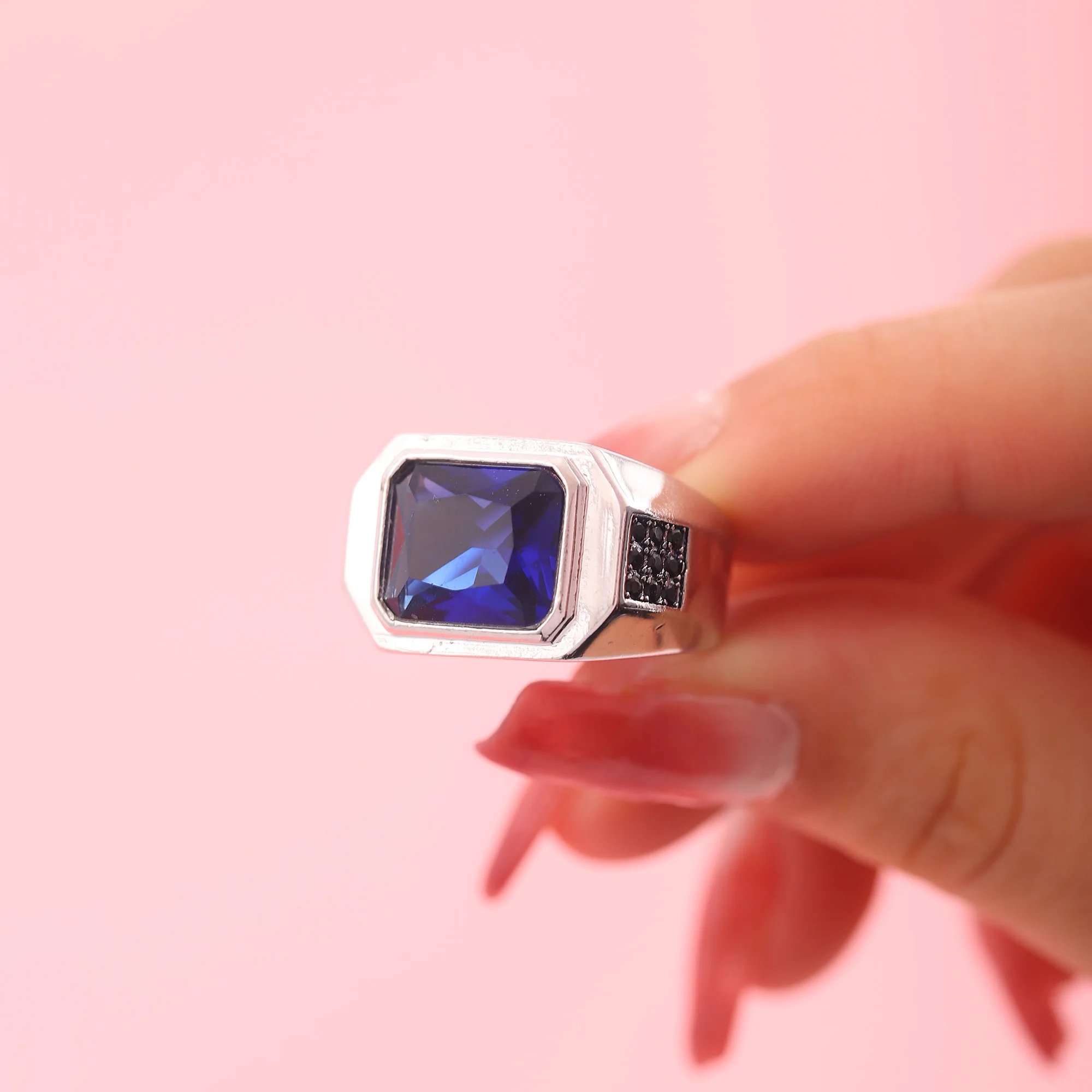 

Classic Men'S Ring Fashion Metallic Blue Setting Blue Zircon Punk Ring Men'S Engagement Wedding Luxury Jewelry