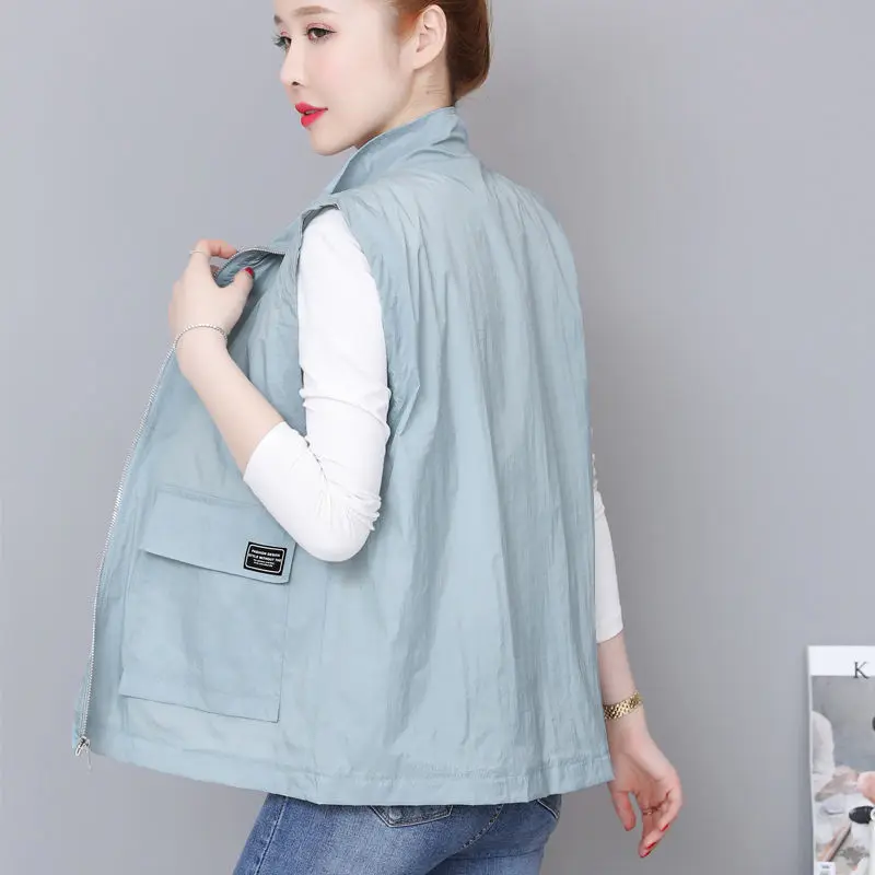 

Spring Autumn Vests for Women Sleeveless Female Jacket Elegant Mother Short 5XL Loose Large Size Waistcoat Veste Femme E210