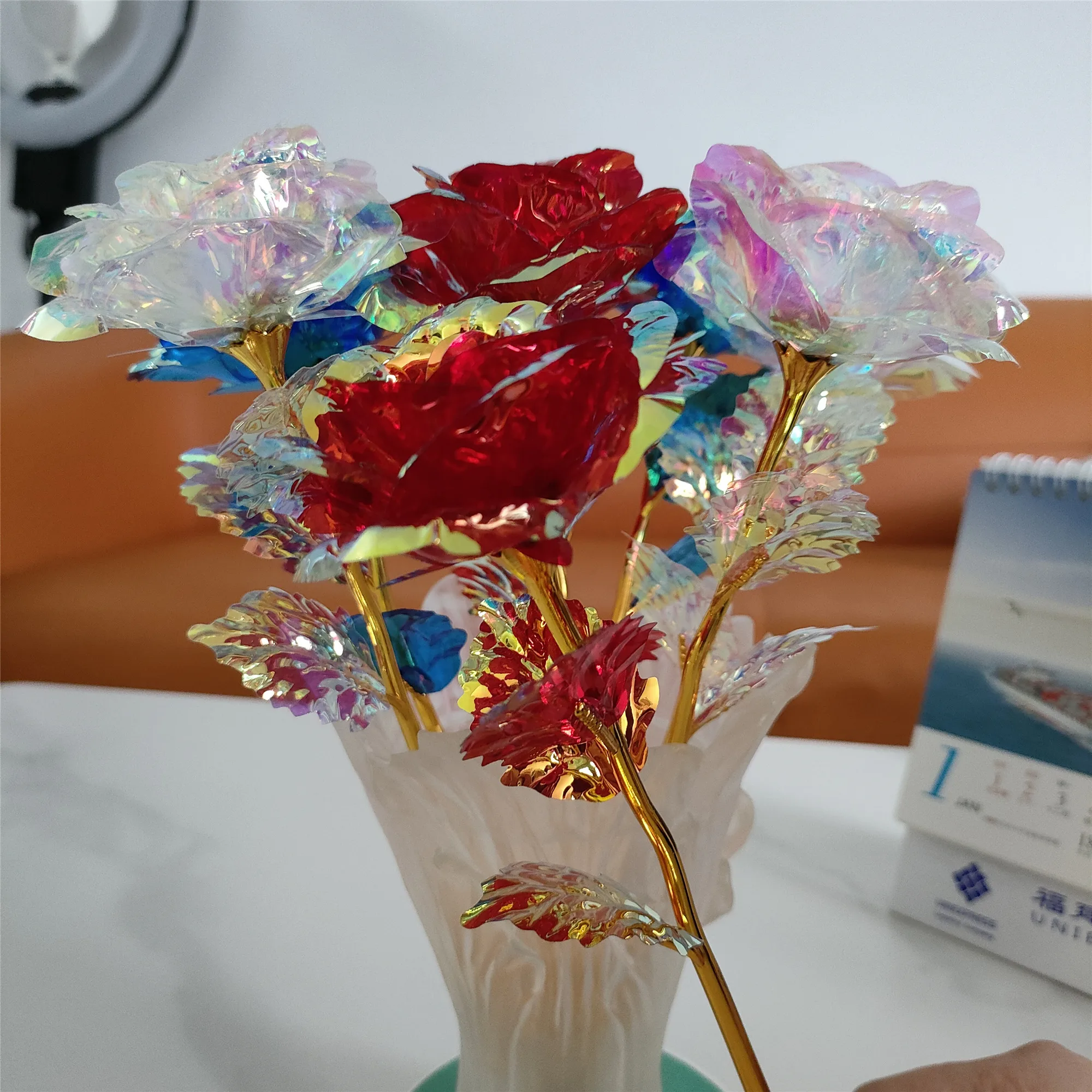 

Drop Shipping Fake Rose Flower Rainbow Valentine'S Day Romantic Gift for Girlfriend Flower Wedding Gift Beautiful Birthday Gift