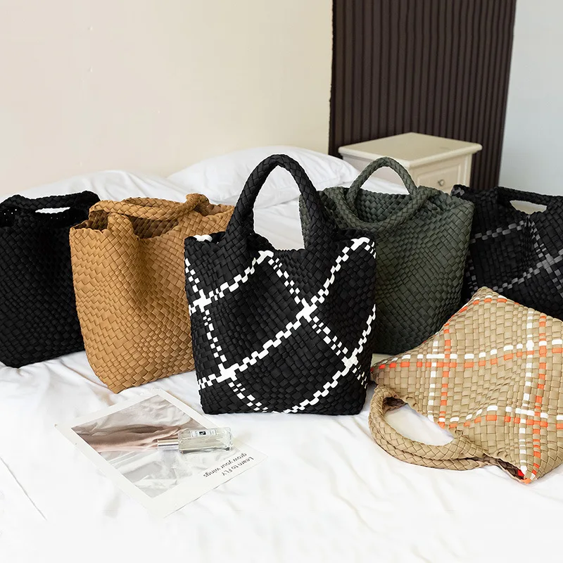 

Luxury Hand Woven Sheepskin Bags 2022 New Style Ladies One Shoulder Large Capacity Casual Totes Ladies Wallets and Handbags Bags