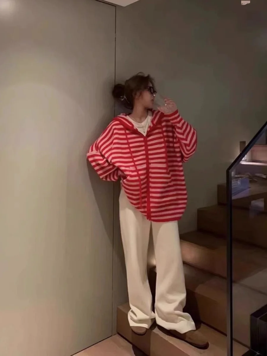 Extra Large 50.00kg Contrast Color Stripe Hood Sweater Women Autumn and Winter Loose Idle Sle Casual Cardigan Knitted Oute...