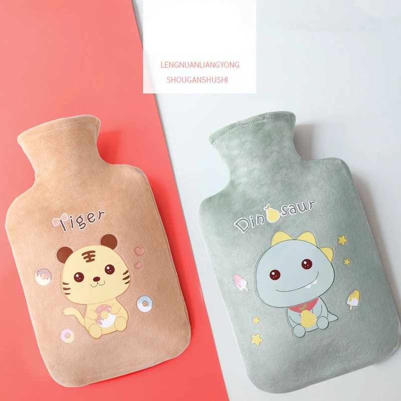 

Winter water injection hot water bag Student PVC cute warm water bag Cartoon cute pet plush warm hand bag