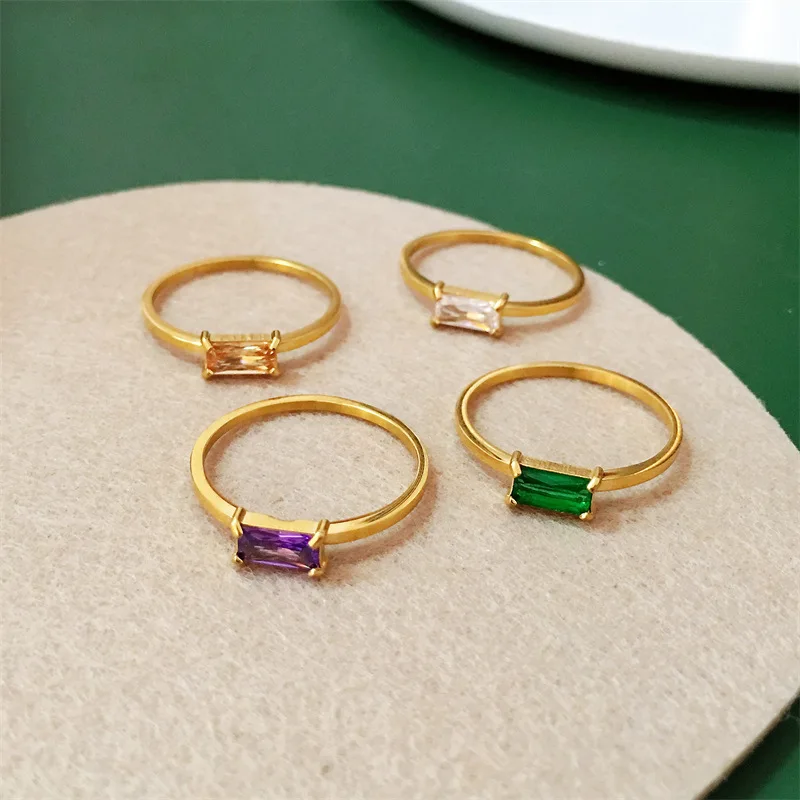 

Женское кольцо из титановой стали, простое кольцо с квадратными бриллиантами и покрытием из 18-каратного золота, Подарочная бижутерия