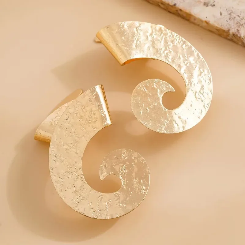 Fashion Gold Double Layer Fold Fan Shape Stud Earrings Silver Irregular Spiral Earring for Women Beach Prom Jewelry Gift