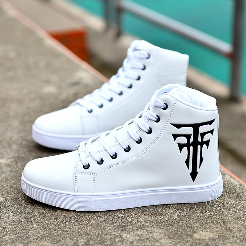 Hot Sale Man Shoe High Top Sneakers Men White Vulcanize Shoes Male Flat Skateboarding Shoes 2022 Light Waterproof Leather Shoes