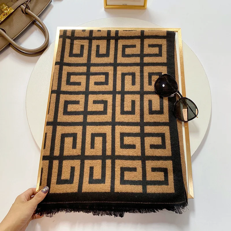 2021 New Winter Scarf Women's Luxury Brand Tippet Knitted Cashmere Scarves and Shawls Designer Warm Plaid Letter Jersey