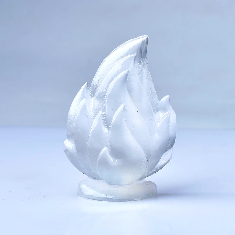 

Белый селенит в форме пламени olevo