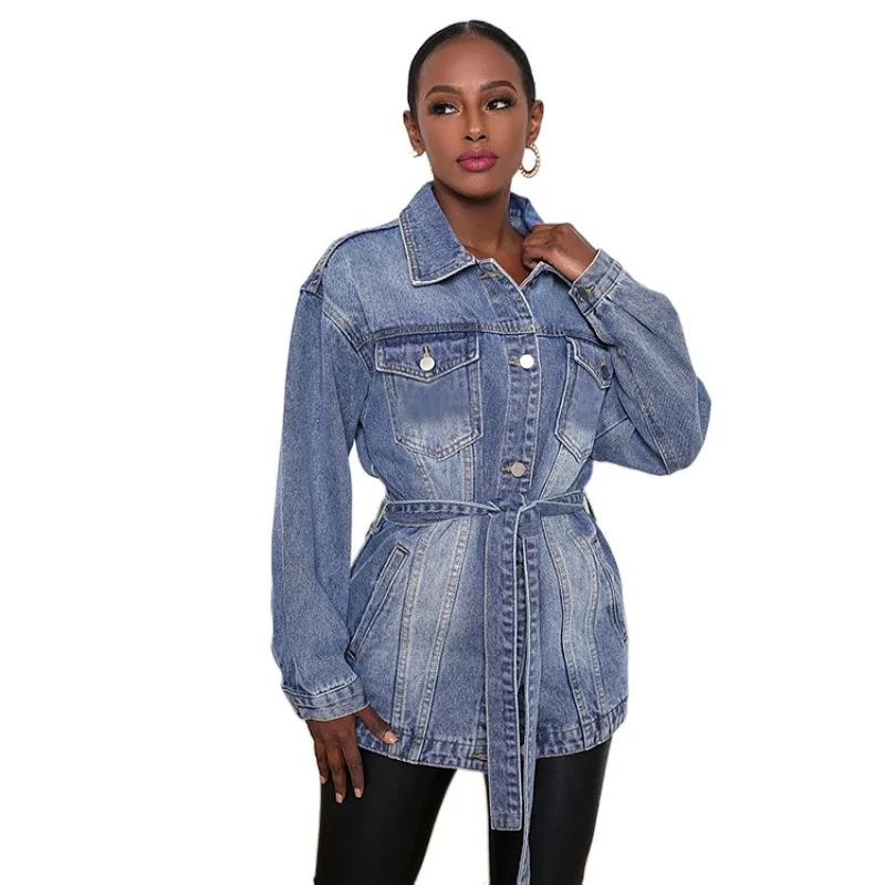 Женская джинсовая куртка длинная винтажная из денима с длинным рукавом и поясом