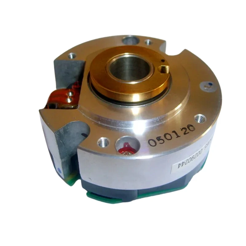 Новый кодировщик серводвигателя UTSIH-B17CK Yaskawa ускоренная доставка