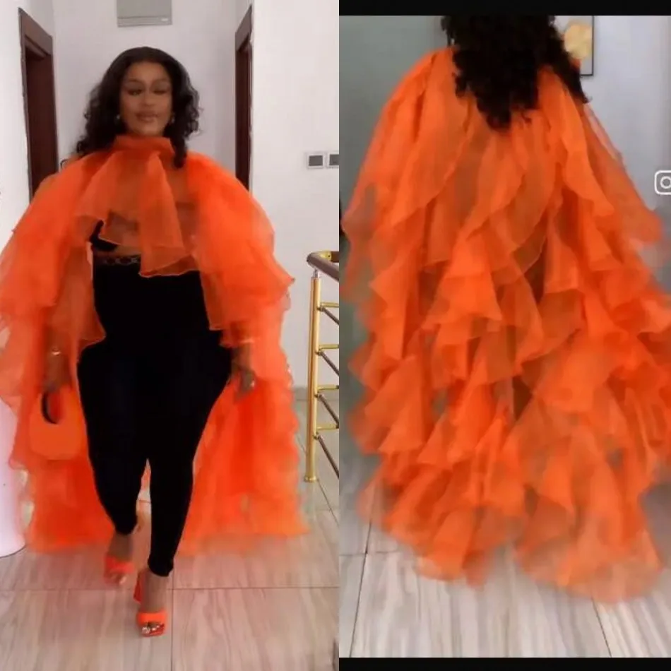 Новинка Женская объемная куртка-макси из искусственной органзы в несколько