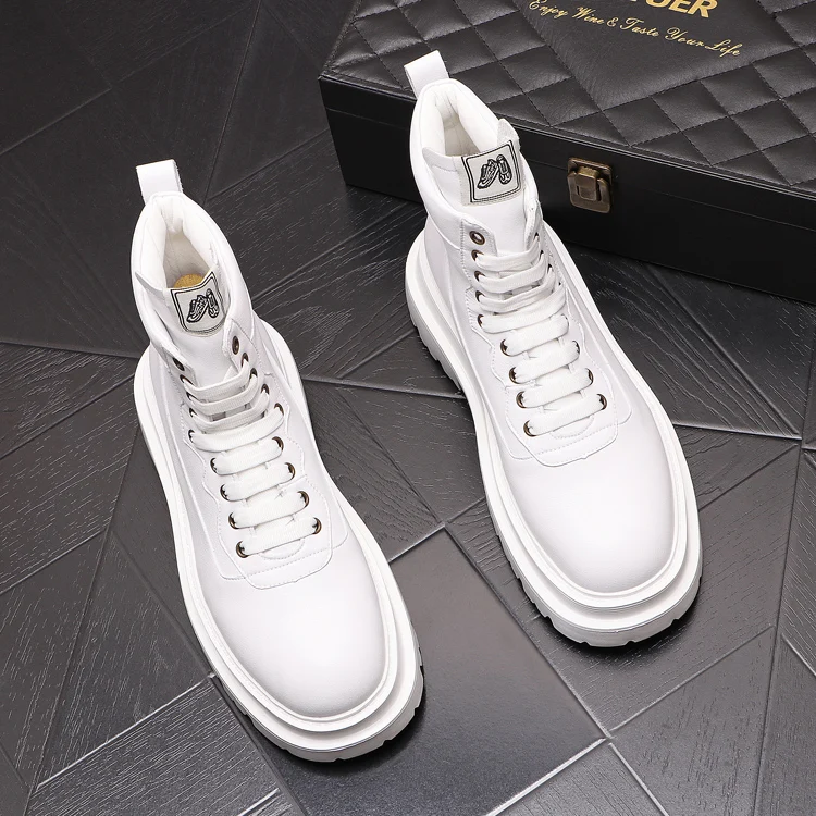 

2020 fashion korean version boys superstar boots autumn men leather shoes flat white casual sneakers men's boats