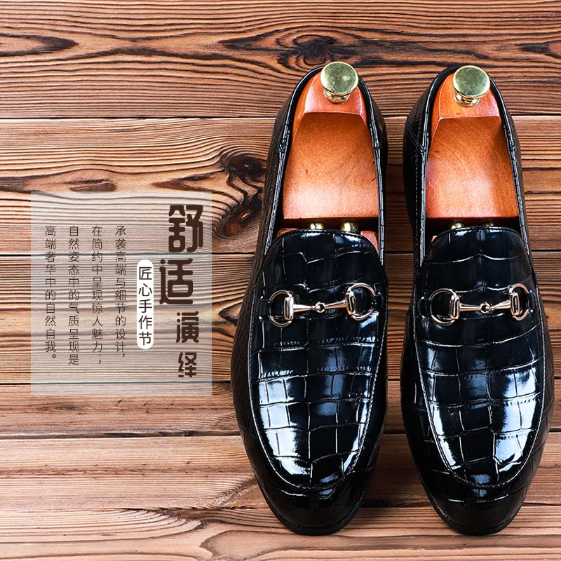 Мужская повседневная деловая обувь из тисненой кожи мужские классические лоферы