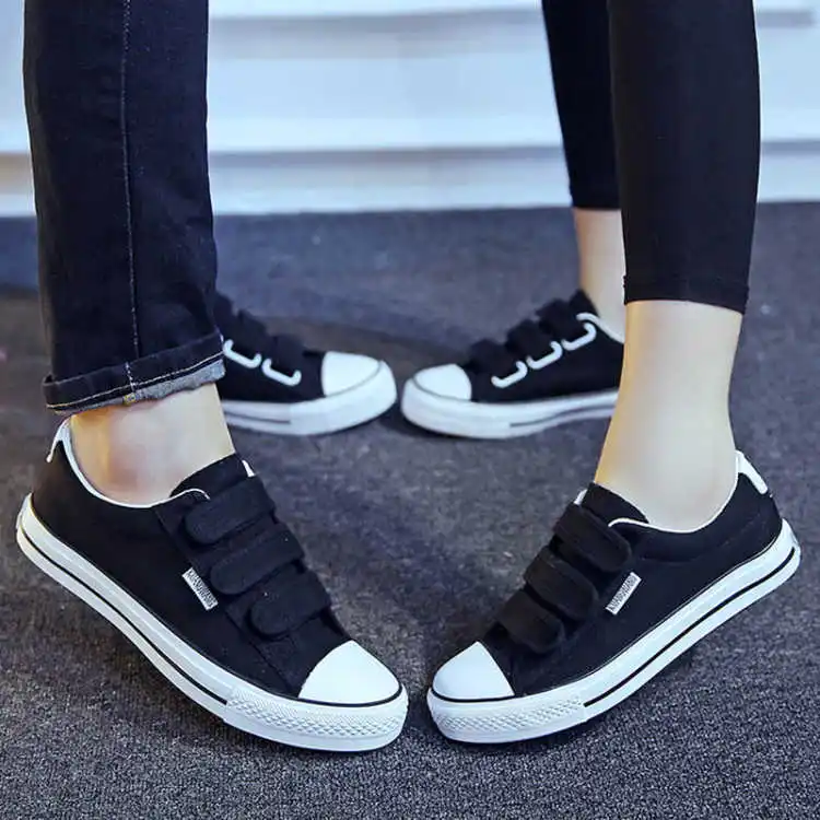 2023 new men's and women's canvas shoes couple walking sports shoes flat casual shoes
