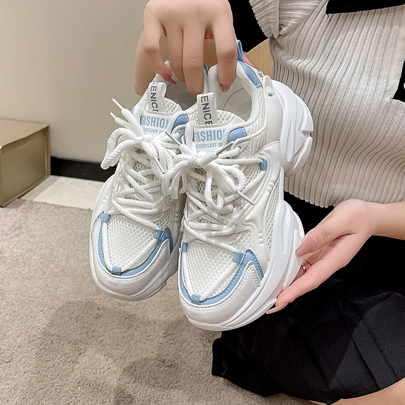 2023 New White Dad Thick Outdoor Sports Shoes Casual Vulcanized Shoes Women's High Platform Sports Shoes Lace up Sports Shoes