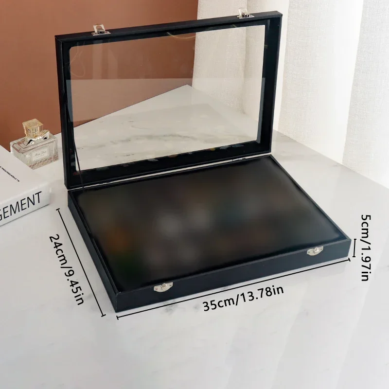 

Витрина для булавок черная