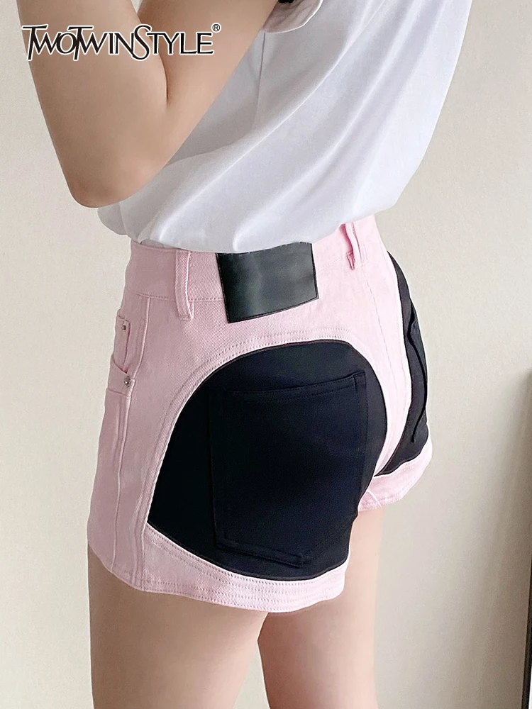 

TWOTWINSTYLE Patchwork Button Shorts For Women High Waist Hit Color Spliced Pockets Slimming Short Pants Female Fashion Clothing