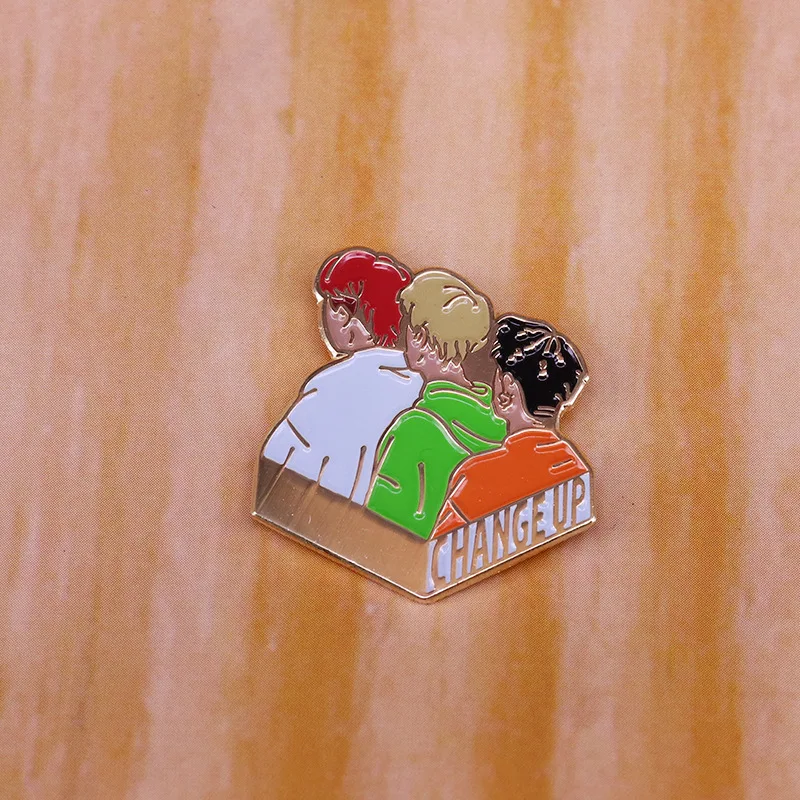 Семнадцать эмалированных булавок Kpop для мужчин групповой значок на лацкане