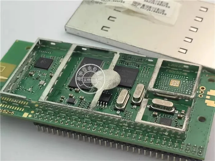 FS0152-5 Sinta E 306699 Интегрированная плата W9812G6JH-6 FS1230-A