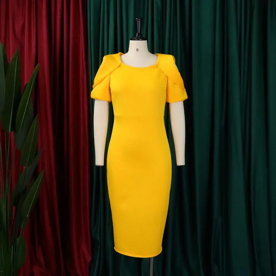 

Women's 2023 Summer New Large Women's Wrap Hip OL Temperament Tongle Yellow Dress High Quality Fabric Designer