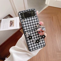 luxury houndstooth chains phone case for samsung galaxy z flip 3 z flip 4 hard pc back cover for zflip3 zflip4 case shell