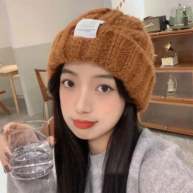 Сплошной цвет вязаная шапка зимняя женская и мужская простая удобная с буквами