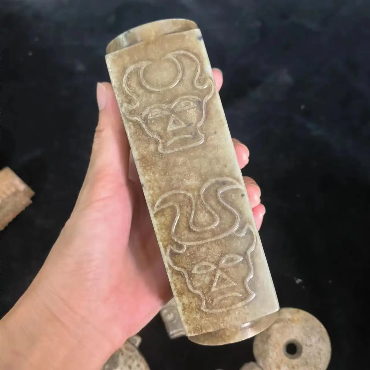 1pcs/lot Natural Hetian ancient jade ancient totem ornament Yuqi Thousand-year-old totem sacred Ethnic style Collectible rare