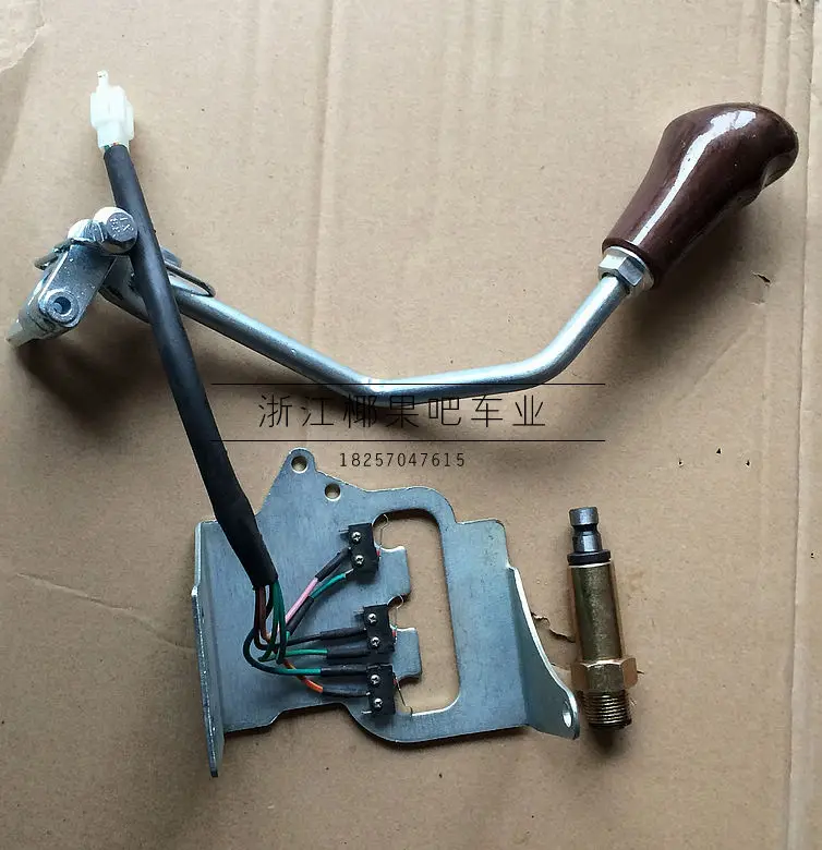 

Hand Forward Reverse Gear Lever Shift Changer Fit For Automatic GY6 150 200 300CC Quad Dirt Bike ATV Buggy Go Kart Parts
