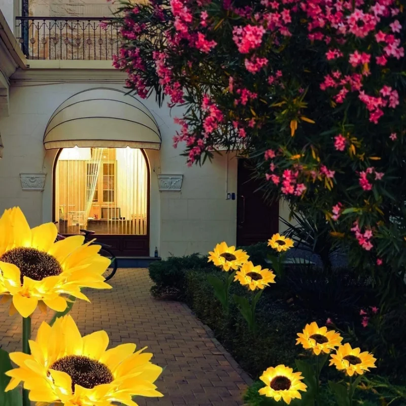 Садовый светильник на солнечной батарее