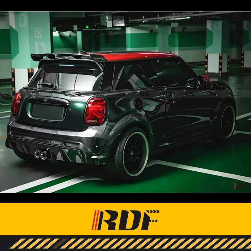 Фото Подходит для MINI 2022 F56 JCW LCI: Модифицированный аэродинамический комплект из карбона YISO, задний бампер, задний диффузор, задний сплиттер, аксессуары. №3